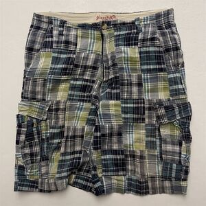 Plugg 32 x 11" Lightweight 100% Cotton Quilted Plaid Cargo‎ Shorts
